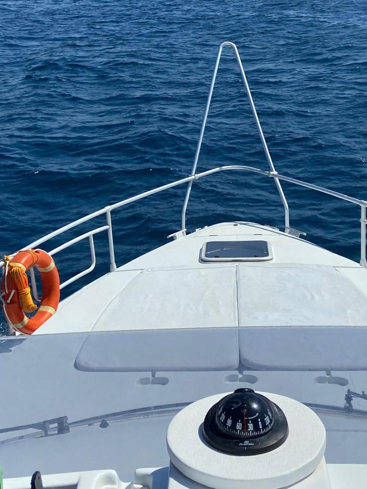 She'S Mine Yacht Hotel คาตาเนีย ภายนอก รูปภาพ